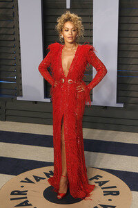 Vanity Fair Oscar Party 2018 in Beverly Hills