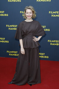 Festivaleröffnung und Filmpremiere 'Lovely Day', Filmfest Hamburg 2025