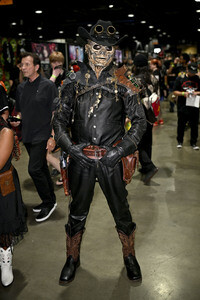 Midsummer Scream - Halloween & Horror Convention in Long Beach