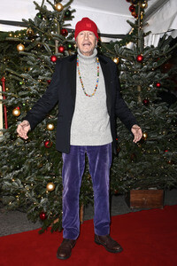 Premiere des 21. Original Roncalli Weihnachtscircus 2025 in Berlin