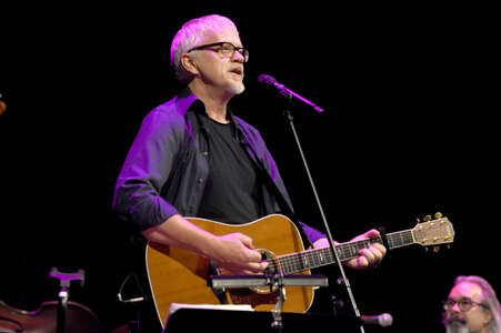 Konzert von Tim Robbins and The Rogues Gallery Band in Karlsbad