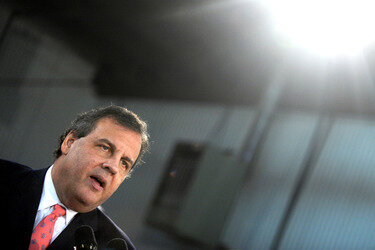 Chris Christie trifft Sandy-geschädigte Hausbesitzer, Manahawkin
