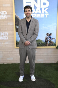 Filmpremiere 'The End of Oak Street' in Burbank