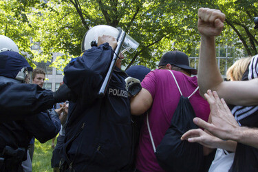 Demonstration für das Bleiberecht der Flüchtlinge aus der Gerhart-Hauptmann-Schule, Berlin