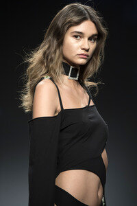 Cherry Massia Fashion Show auf der Mercedes-Benz Fashion Week Madrid Herbst/Winter 2019