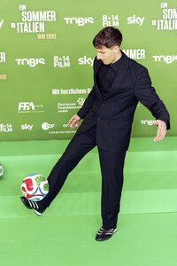 Filmpremiere 'Ein Sommer in Italien - WM 1990' in München