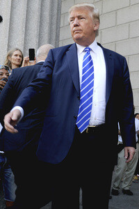 Donald Trump am Manhattan Supreme Court in New York