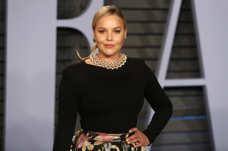Vanity Fair Oscar Party 2018 in Beverly Hills