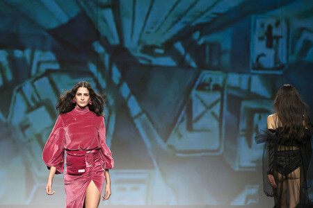 Cherry Massia Fashion Show auf der Mercedes-Benz Fashion Week Madrid Herbst/Winter 2019