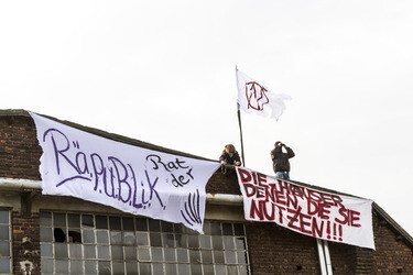 Hausbesetzung durch Aktivisten vom Rat der RÄ.P.U.B.L.I.K., Essen