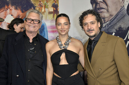 Filmpremiere 'Make Me Feel' in Berlin