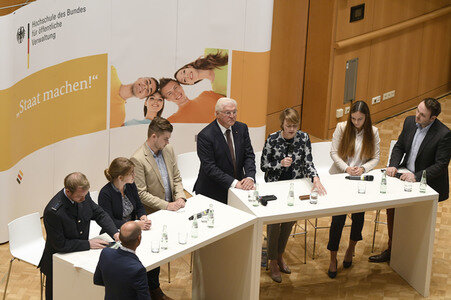 Podiumsdiskussion mit Frank-Walter Steinmeier in Brühl