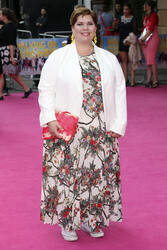 'Walking on Sunshine' Premiere, London