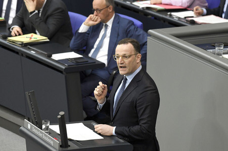 64. Sitzung des Deutschen Bundestages in Berlin