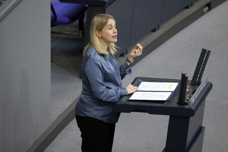 26. Sitzung des Deutschen Bundestages in Berlin