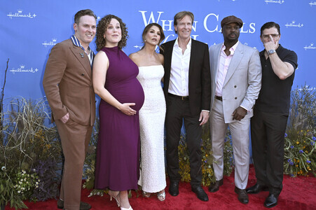 Serienscreenings 'Janette Oke: Die Coal Valley Saga' und 'Hope Valley: 1874' in West Hollywood