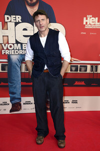 Filmpremiere 'Der Held vom Bahnhof Friedrichstraße' in Berlin