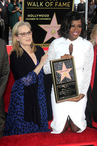 Viola Davis erhält einen Stern auf dem Hollywood Walk of Fame in Los Angeles