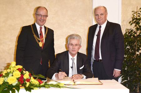 Verleihung des Goldenen Ehrenrings der Stadt Mönchengladbach