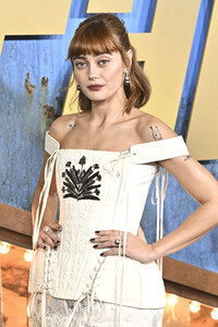 Season 2 Premiere 'Fallout' in Los Angeles