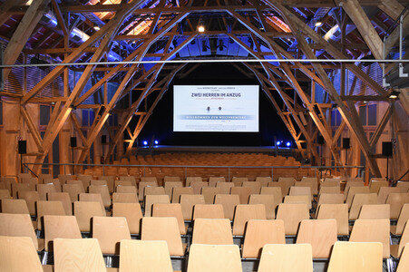 Filmpremiere 'Zwei Herren im Anzug' in Andechs