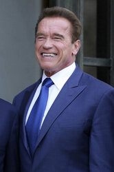 Francois Hollande empfängt Arnold Schwarzenegger im Élysée-Palast, Paris