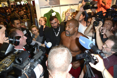 Wiegen zum Kampf Klitschko vs. Leapi, Mülheim an der Ruhr