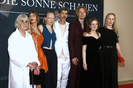 Filmpremiere 'In die Sonne schauen' in Berlin