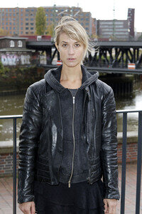 Fototermin 'Frau ohne Namen' in Hamburg