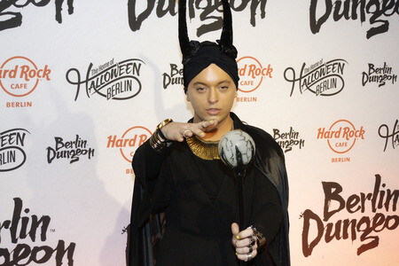 Halloween Party by Natascha Ochsenknecht im Berlin Dungeon