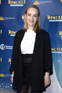 Premiere des 21. Original Roncalli Weihnachtscircus 2025 in Berlin