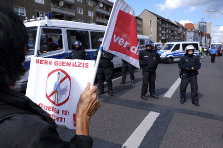 Protest gegen Nazi-Aufmarsch in Berlin