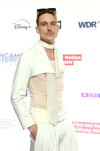 Festivaleröffnung und Serienpremiere 'Back for More', Seriencamp Festival 2026 in Köln
