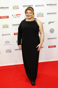 Goldene Bild der Frau 2025 in Hamburg