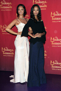 Enthüllung der Zoe Saldana Wachsfigur bei Madame Tussauds Los Angeles