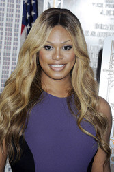 Laverne Cox illuminiert das Empire State Building lial anlässlich des National Bullying Prevention Month, New York