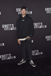 Knott's Scary Farm & Instagram's Celebrity Night in Buena Park
