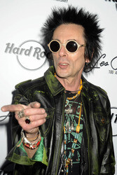 Les Paul's 100th Anniversary Celebration in New York