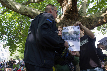 Demonstration für das Bleiberecht der Flüchtlinge aus der Gerhart-Hauptmann-Schule, Berlin