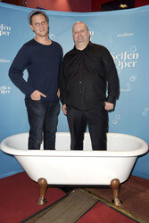 Premiere der Show 'Seifen Oper' in Berlin