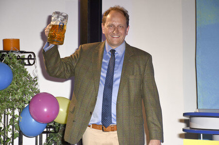 Liberaler Bieranstich der FDP in Grasbrunn