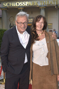 Theaterpremiere 'Der eingebildet Kranke' und 90. Geburtstag von Dieter Hallervorden in Berlin