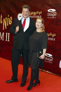 Musical-Premiere 'Die Liebe stirbt nie - Phantom der Oper II' in Hamburg