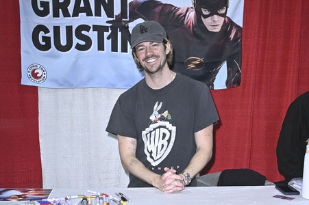 Comic Con Revolution in Ontario