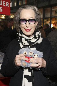 22. Charity Teddybären Verkauf in Hamburg