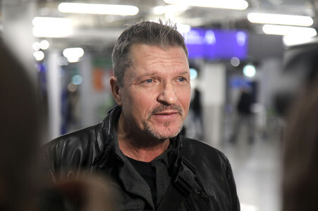 Abflug ins Dschungel-Camp 2026 vom Flughafen Frankfurt am Main