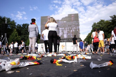 FIFA WM Public Viewing Deutschland gegen Südkorea in Berlin