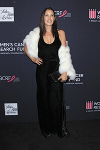 Benefiz-Gala 'The Women's Cancer Research Fund's an Unforgettable Evening' in Beverly Hills