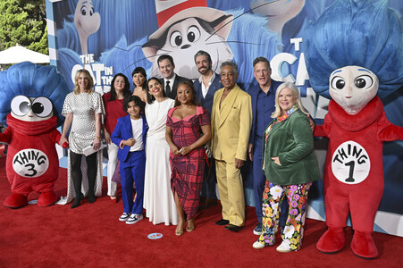 Filmpremiere 'Der Kater mit Hut' in Burbank