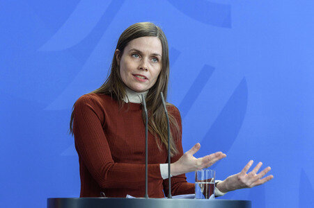 Pressekonferenz mit Angla Merkel und Katrin Jakobsdóttir in Berlin